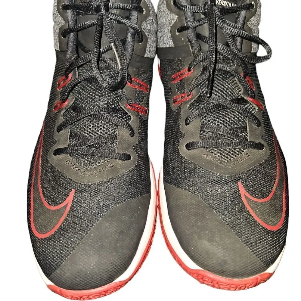 Nike Air Versitile II BRED Trainers Hi Top Basketball Shoes UK 11 US 12 EUR46